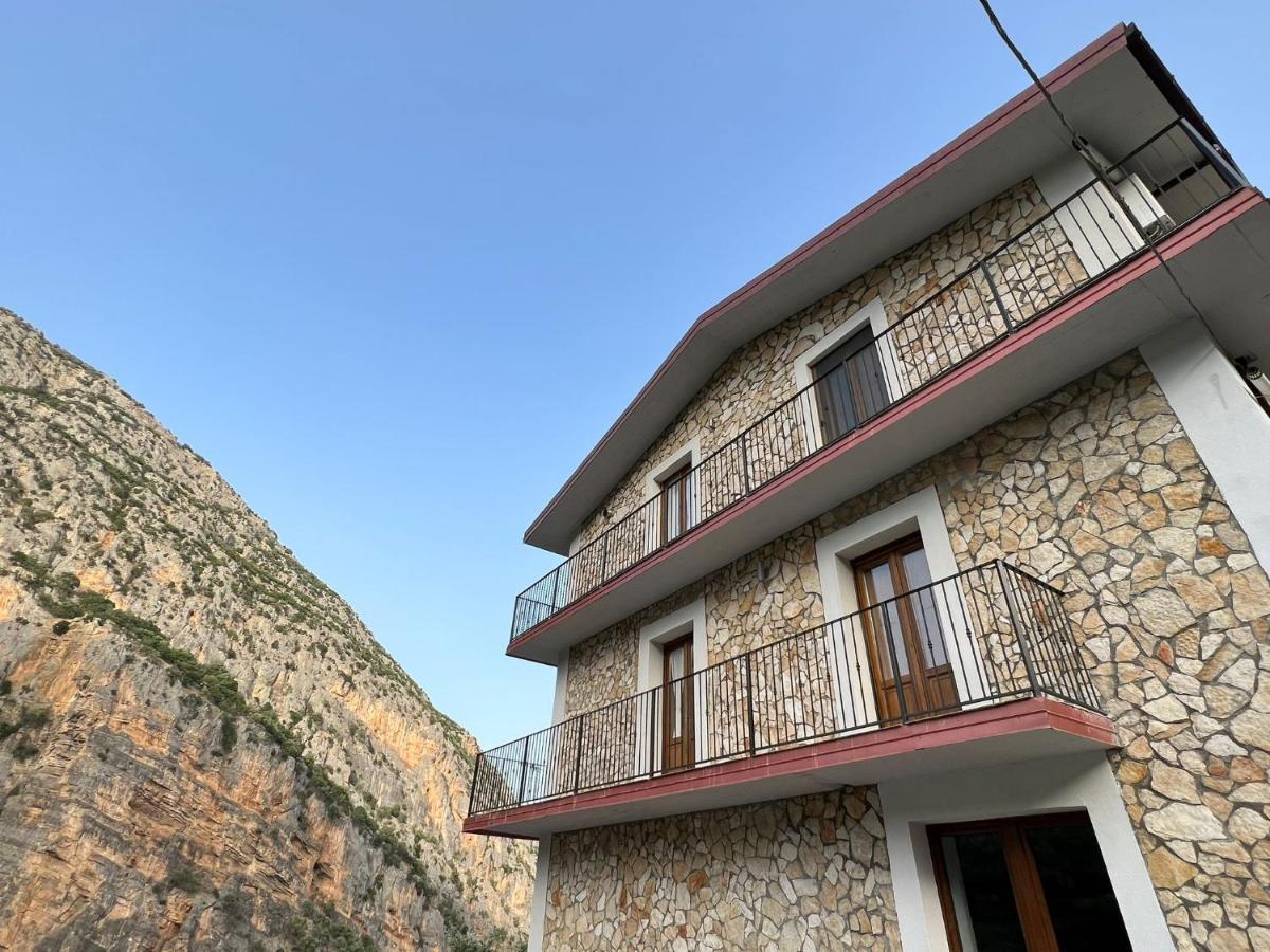 Bed and Breakfast L'Oasi Del Raganello Civita Exterior foto