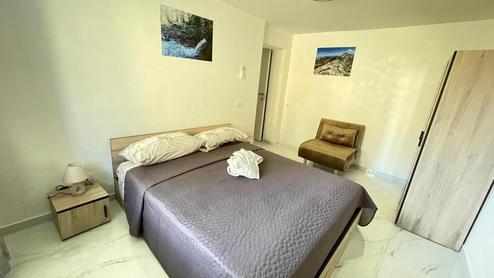 Bed and Breakfast L'Oasi Del Raganello Civita Exterior foto