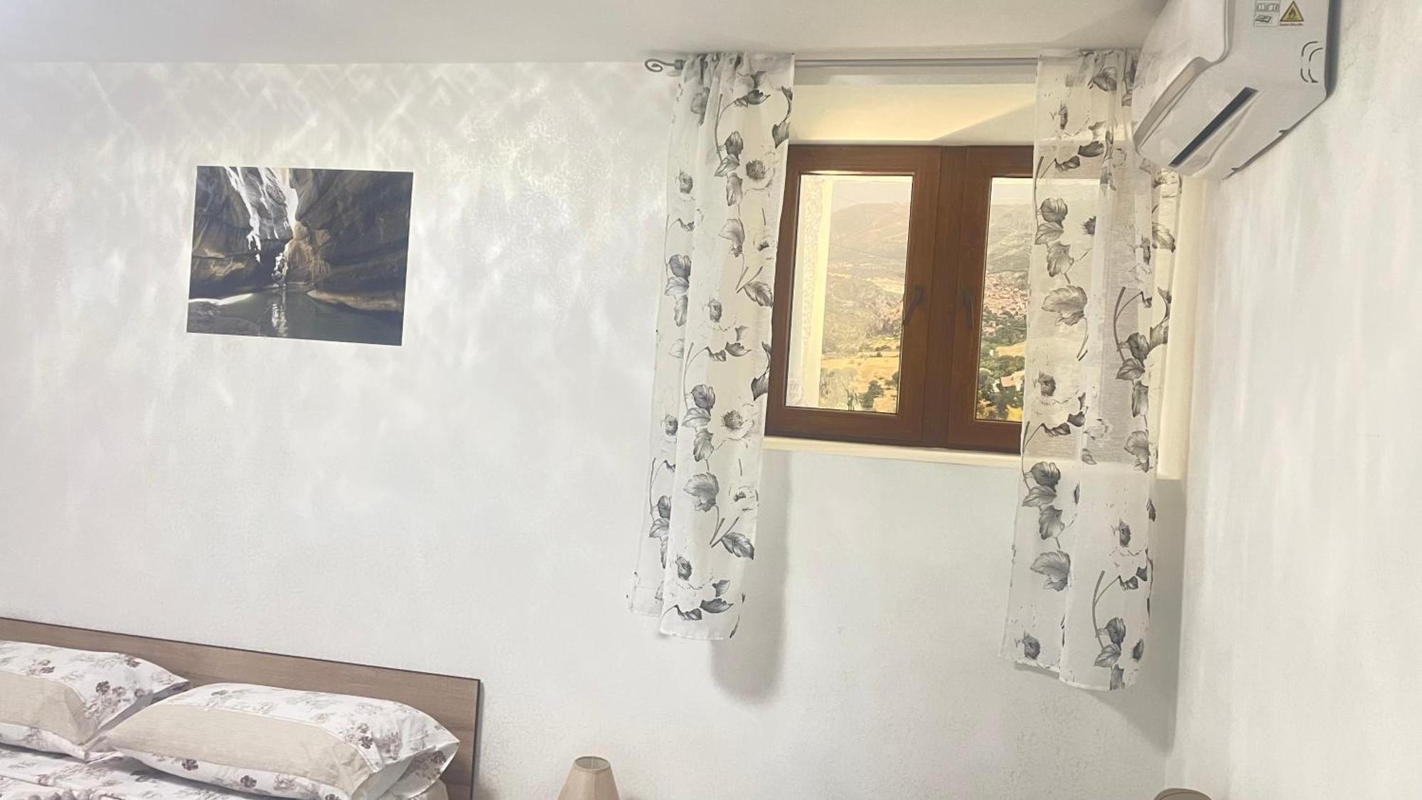 Bed and Breakfast L'Oasi Del Raganello Civita Exterior foto